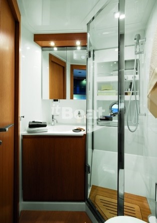 Azimut Atlantis 48