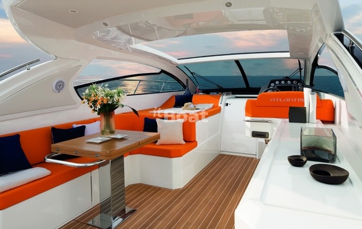 Azimut Atlantis 48