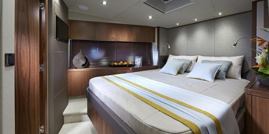 Sunseeker Predator 57