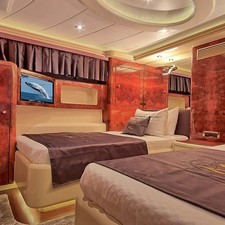 Motoryacht Crocus